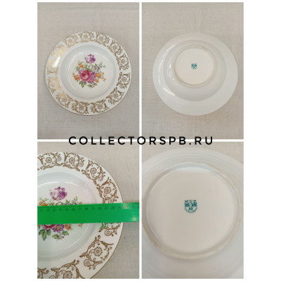 Глубокое блюдо, тарелка. "Мейсенский букет". Фарфор. Чехословакия. Диаметр: 23,7 см. Деколь, позолота.