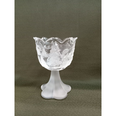 Креманка, вазочка. "Рождество".  Стекло. Германия. Walther Glas. Высота: 15 см. В отличном состоянии.