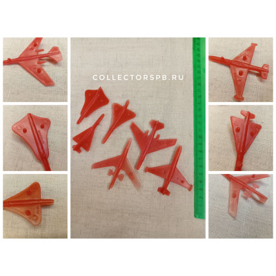 Игрушечные самолетики СССР. Пластмасса. 