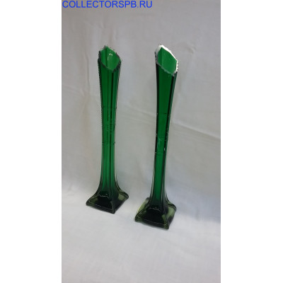 2 парные вазы (берцовая кость). Зеленое стекло. СССР.  