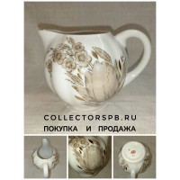 Сливочник, молочник из сервиза "Март". Фарфор ЛФЗ СССР. Деколь. Позолота. 