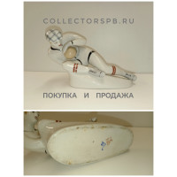 Статуэтка "Вратарь" (футболист). Фарфор Полонский ФЗ. СССР. В отличном состоянии.